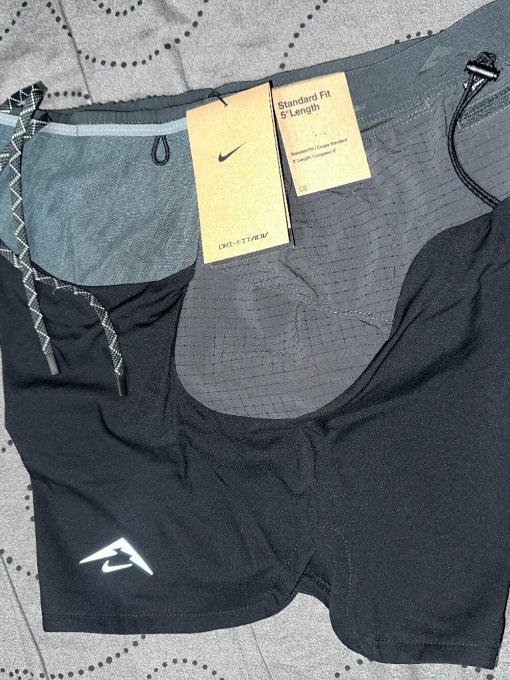 NIKE RUNNING TRAIL SECOND SUNRISE BLACK & GRAY SHORTS LINED SIZE L M S  MEN $80